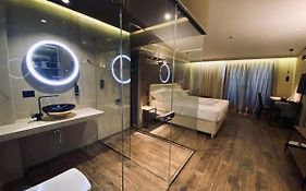 Deluxe Rooms In Blloku Area
